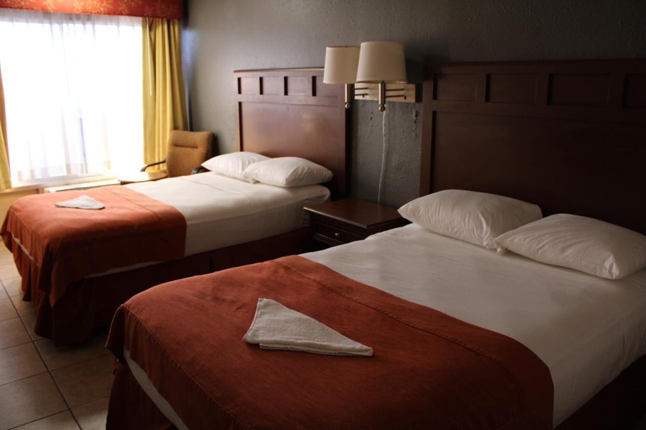 La Vista Inn Порт Ричи Екстериор снимка