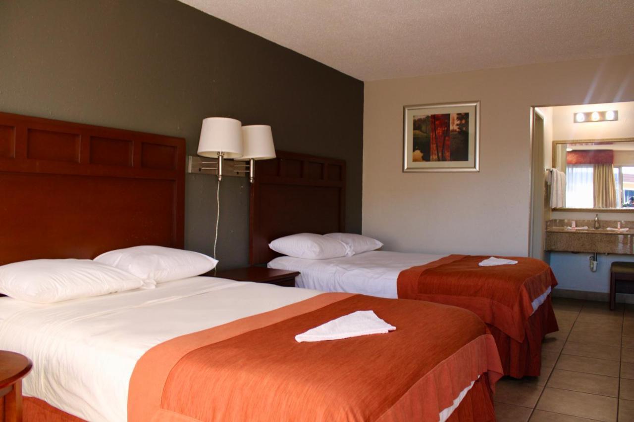 La Vista Inn Порт Ричи Екстериор снимка